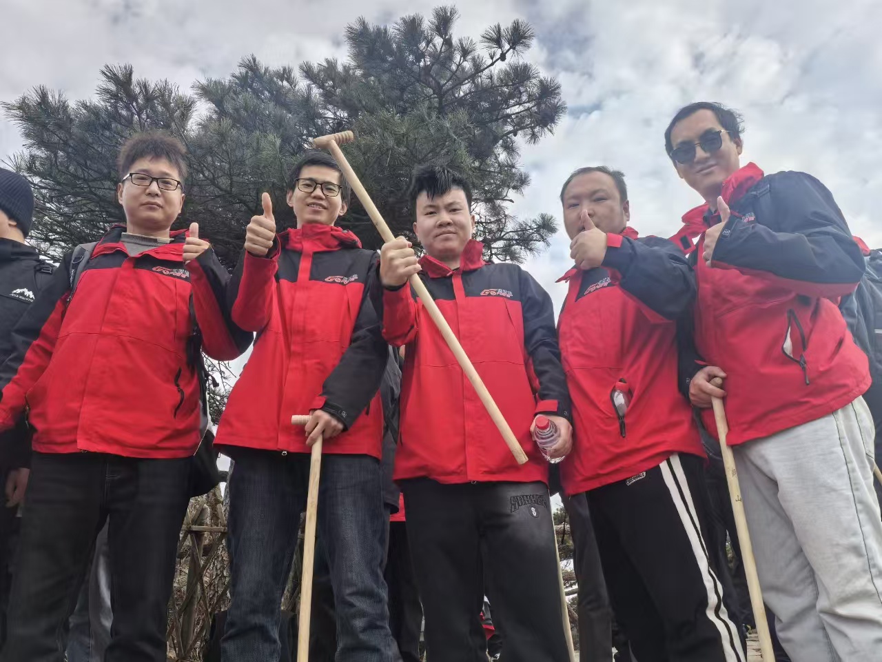 2025年终售后团队专项培训会议及“黄山”团建活动